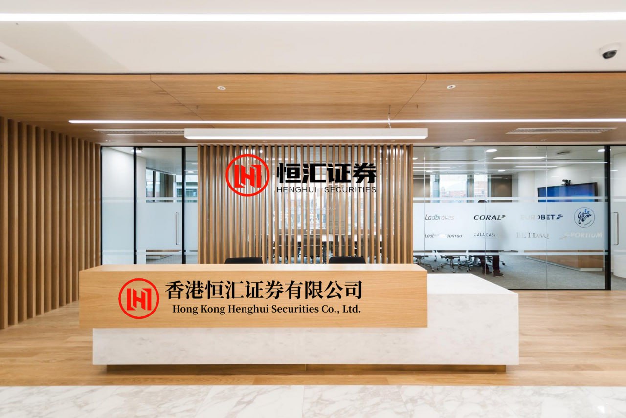 华融配资官网 解放军第一款火箭炮是自己研发的：仿造美军的A3型102毫米火箭炮
